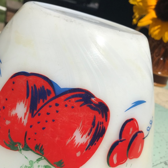 Fire King Apple & Cherries Mixing Bowl - Picture 8 of 10